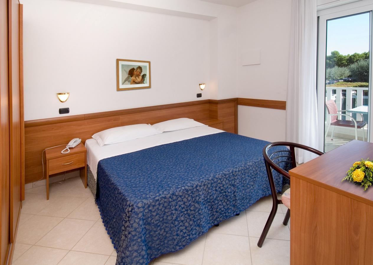 Residence Clipper Giulianova Exterior foto